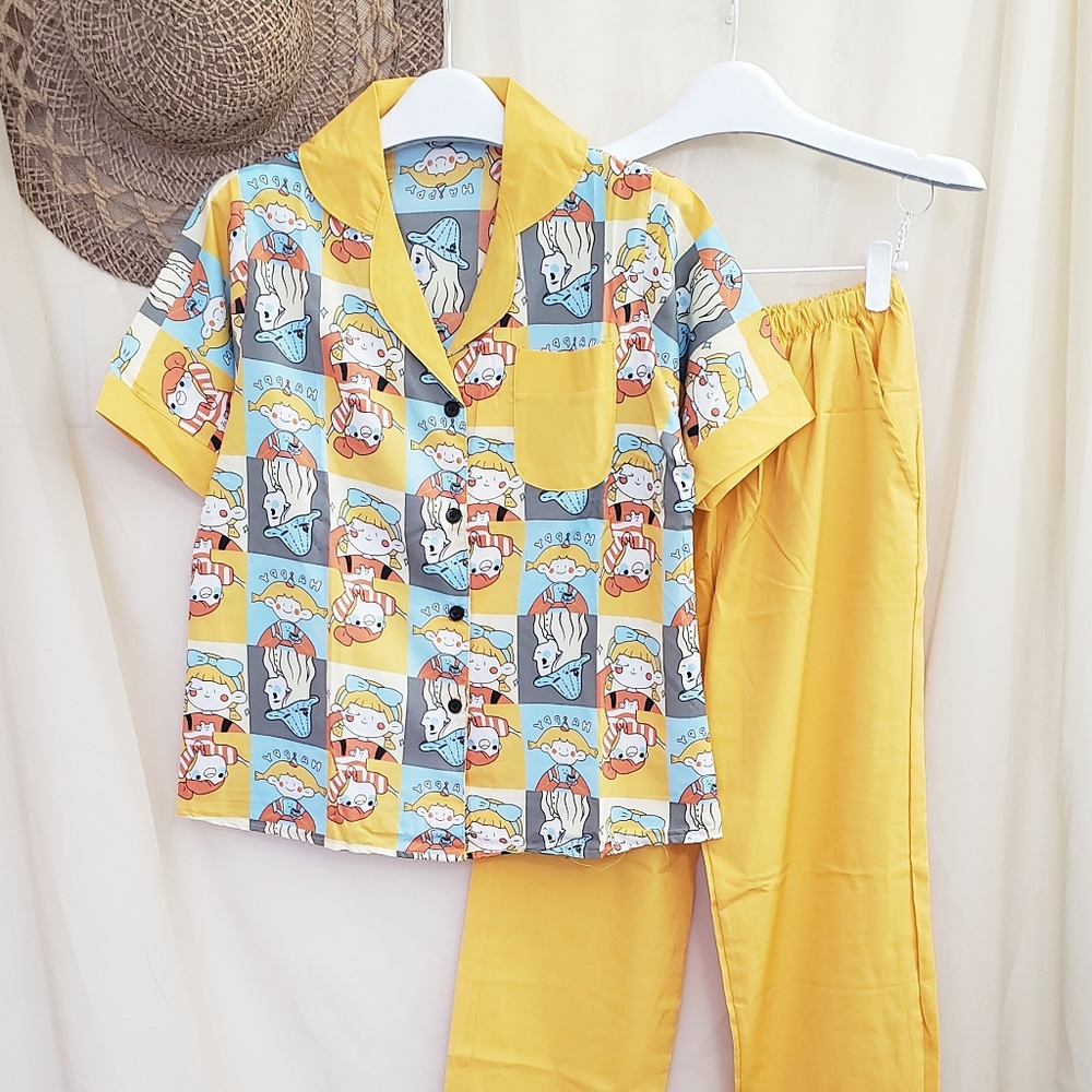 Brand new women's pajamas set